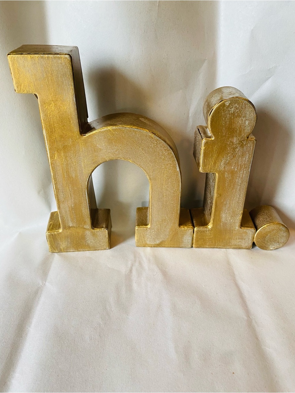 Hobby Lobby Gold 'hi' Decorative Wall Letters